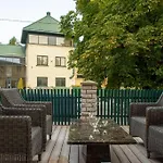 Апартаменты Luxurious Oak Park By Polo *